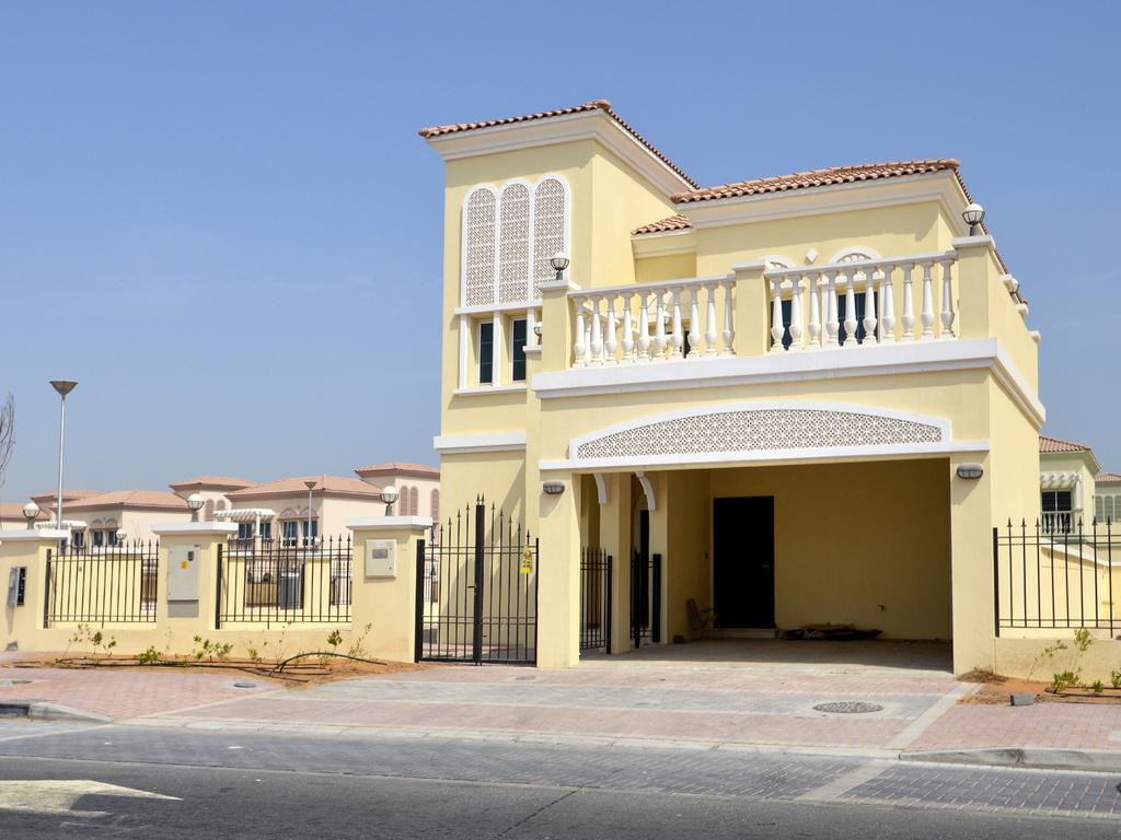 (G + 1) Three Residential Villas @ Jumeirah Village Triangle JVT – Dubai